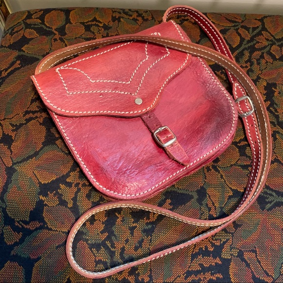 Vintage Handbags - Vintage Leather Crossbody Purse